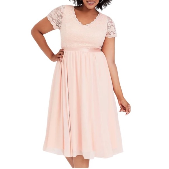 TORRID V Neck Sequence Lace Lined Midi Dress - Picture 5 of 13